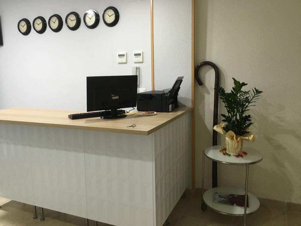 Pension Alemania Аліканте Номер фото